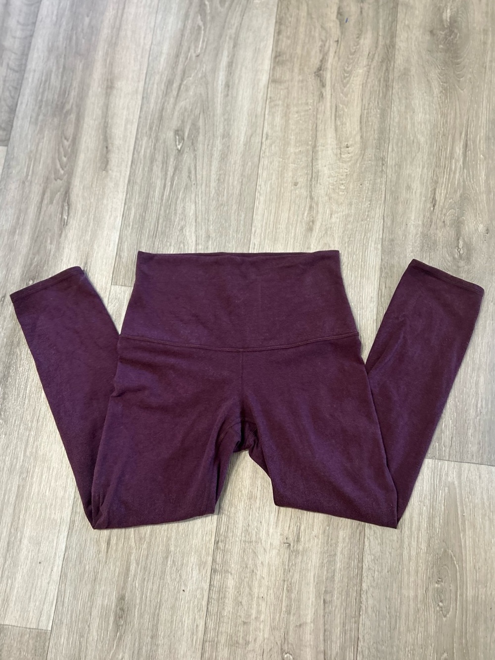 Lululemon Burgundy Capri Leggings